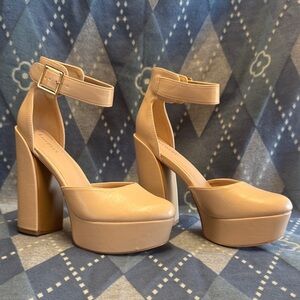 Glaze Tan Platform Heels